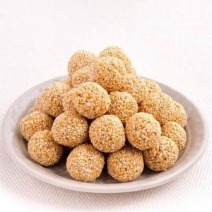 White Till Laddu - 400 gm